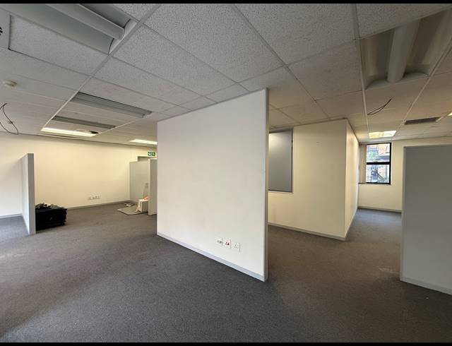 476M² OFFICE TO LET IN ROSEBANK